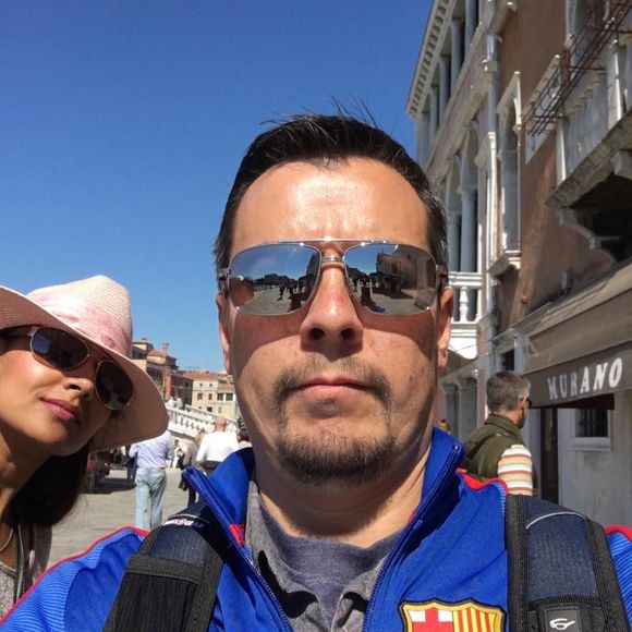 Meet your Posher, James - Picture 1 of 1